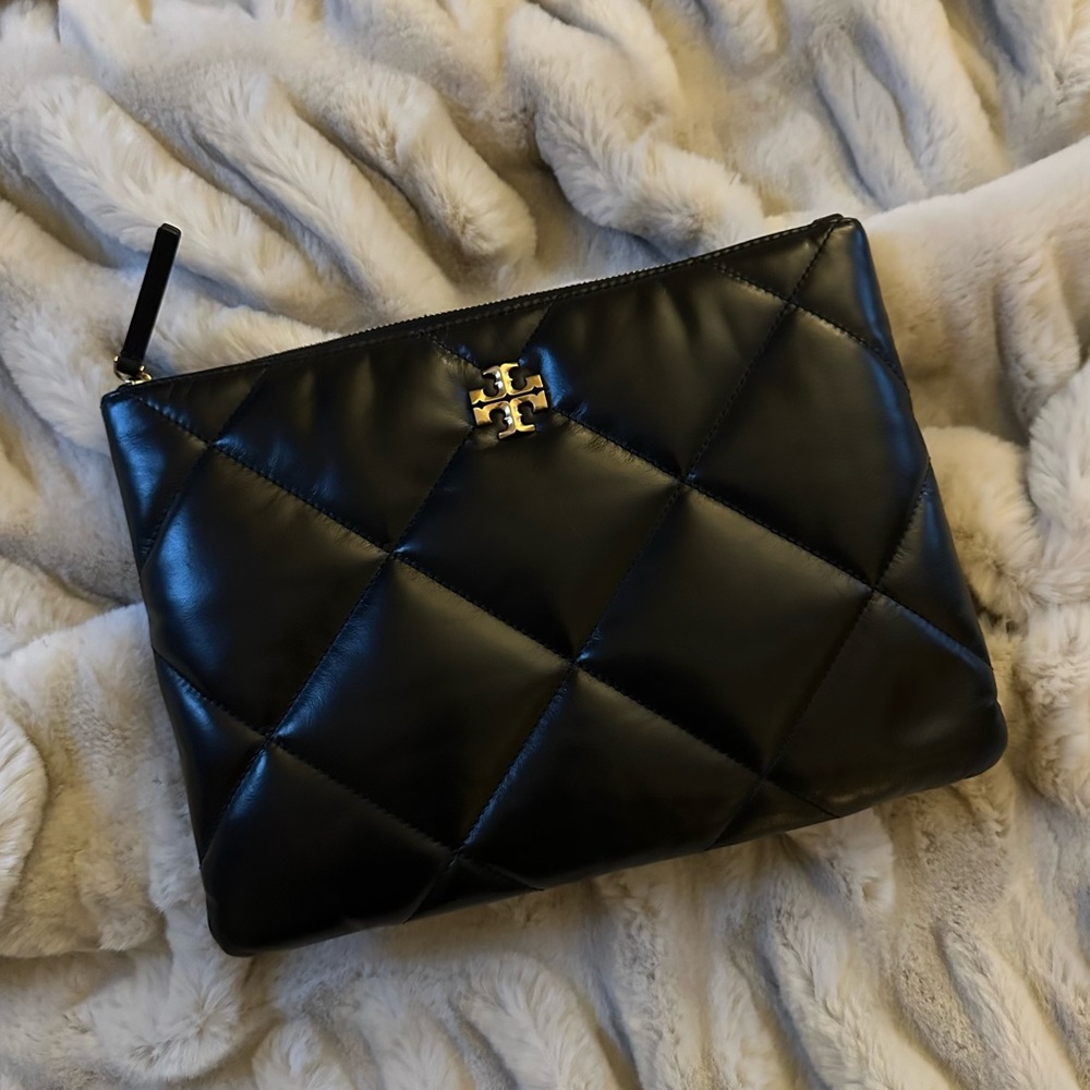 Tory Burch Kira Diamond Quilt Pouch in Black Leather - Picture 3 of 13